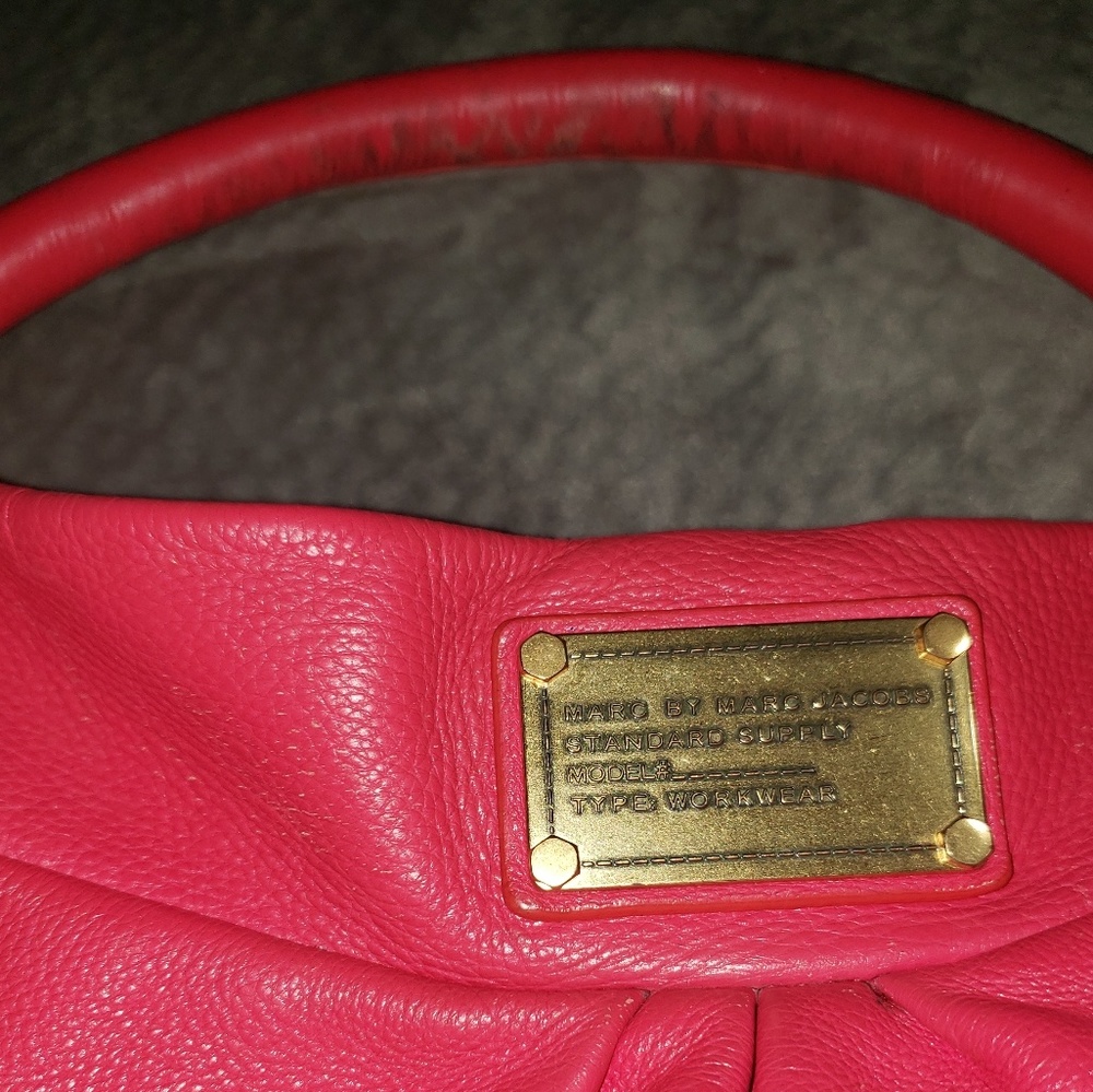 SOLD👉🏾Authentic 💕 Marc by Marc Jacobs Q Hillier - Picture 8 of 8